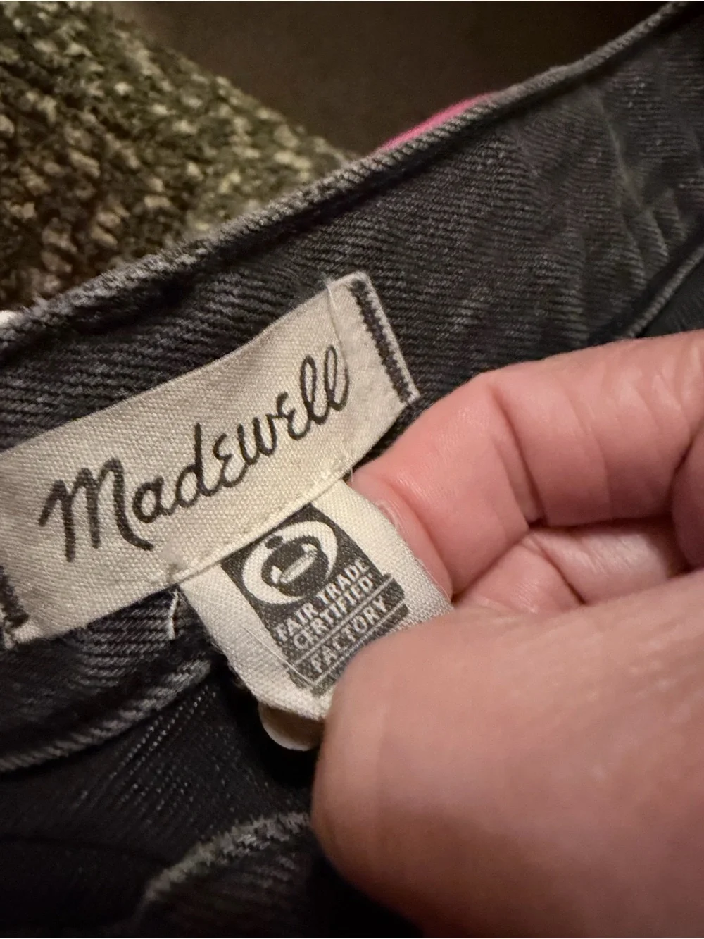 🌼Madewell High-Rise Black Washed Long Denim Shorts